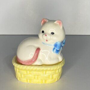 White Kitten Sitting on Basket Salt and Pepper Shakers